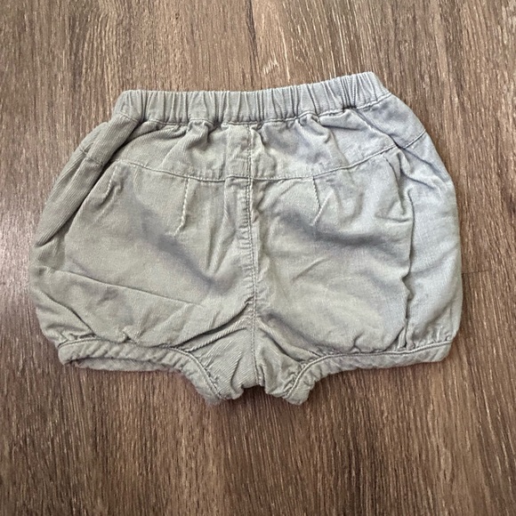 Baby Boden Gray Corduroy Bloomers Shorts - Picture 4 of 8